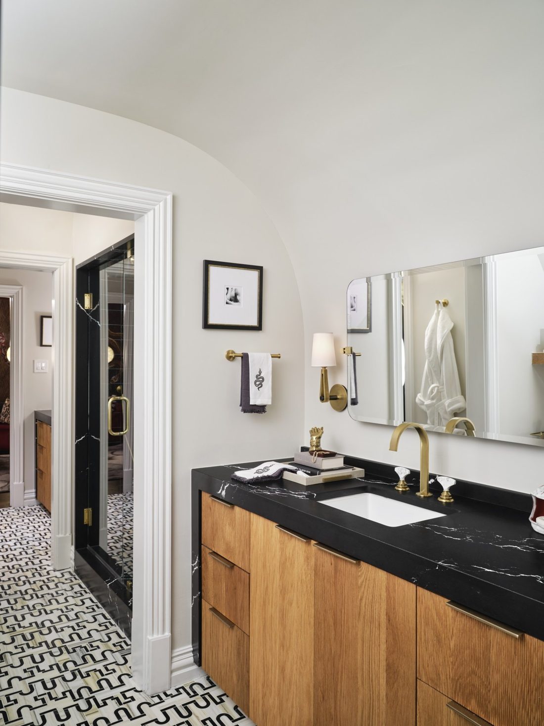 Cambria Blackbrook In a room setting