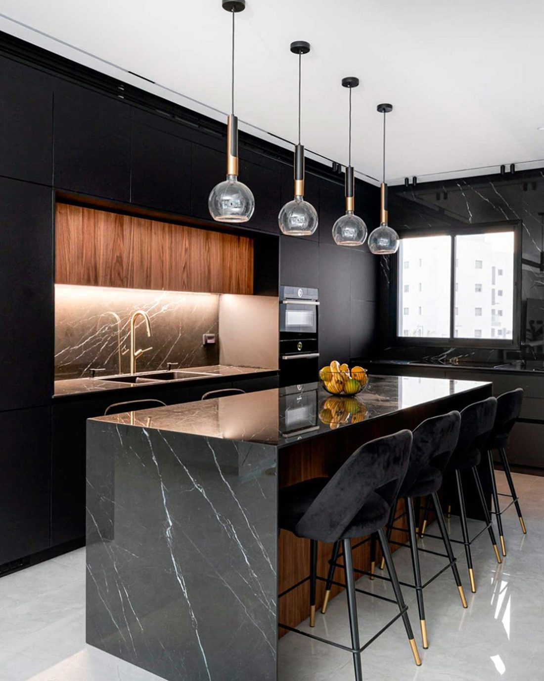 Infinity Nero Marquina In a room setting