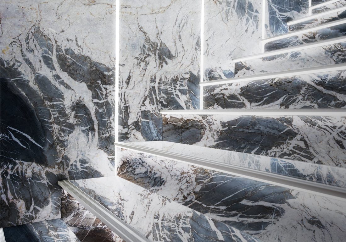 Vittara Crystal In a room setting