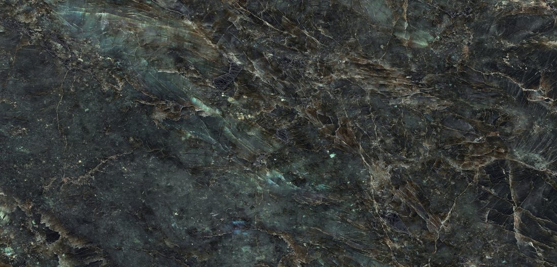 Saint Tropez Polished 
